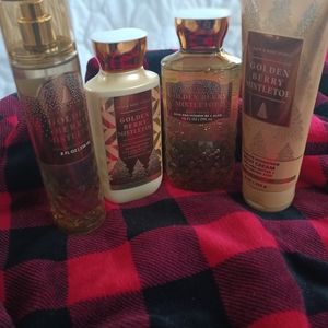 GoldenBerry Mistletoe Set